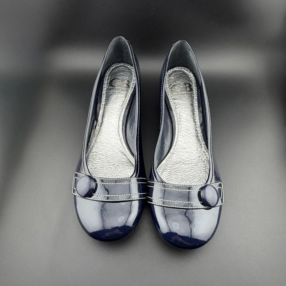 Gianni Bini Women's Navy Blue 8M Patent Leather Wedge Heels Button Detail New - Picture 1 of 7